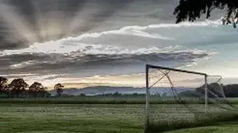 C罗发声力挽狂澜，阿莫林揭秘曼联纠错之路：昔日失误已改，今朝奋进不止！